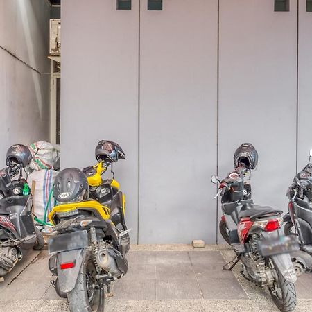 Reddoorz Near Surabaya Zoo Hotel Exterior foto